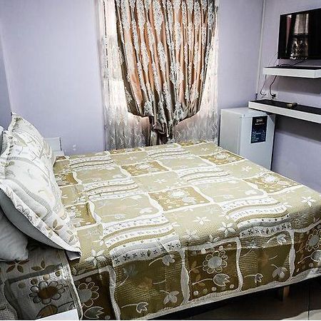 Vila Leo Lux Корча Екстериор снимка